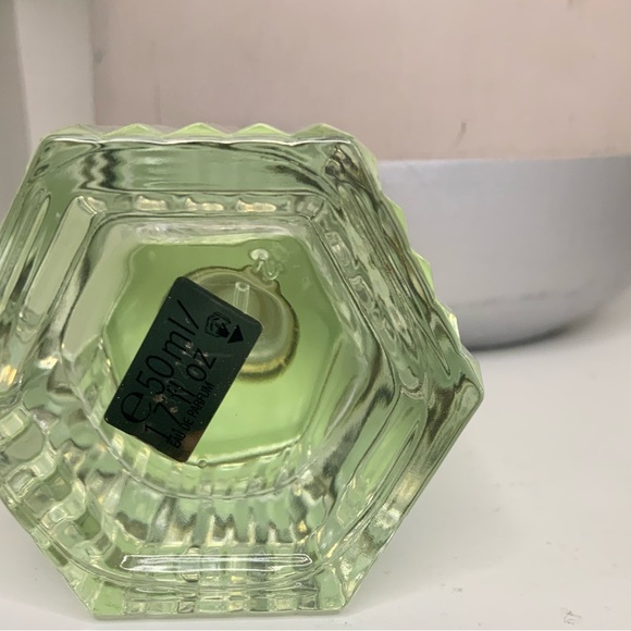 SOLD - Picture 4 of 5